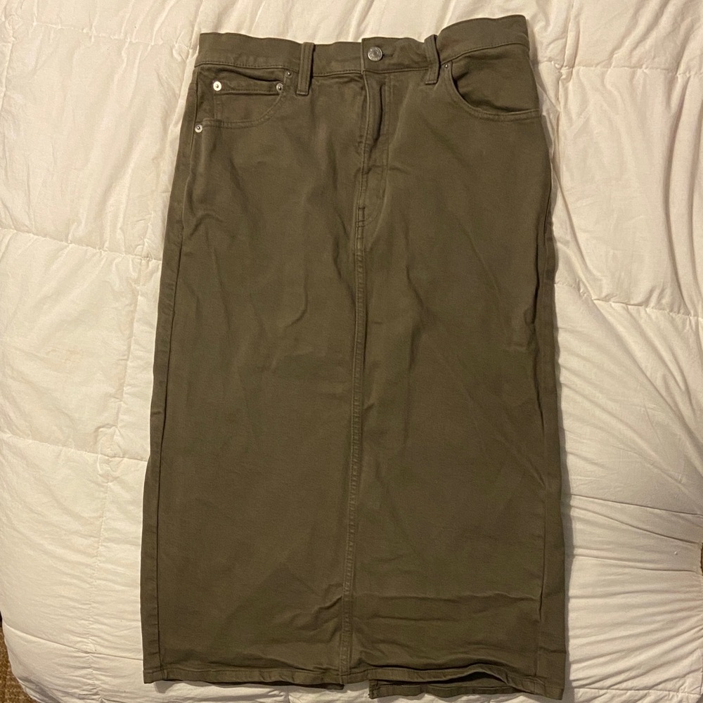 Banana Republic Olive Green Women's jean Skirt